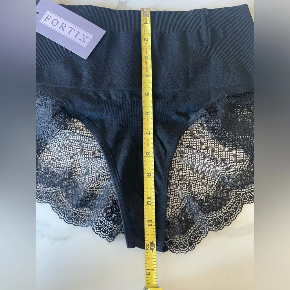 Tummy Control Underwear Shapewear Panties Briefs Lace 2 Pair NWT NEW - Size XL